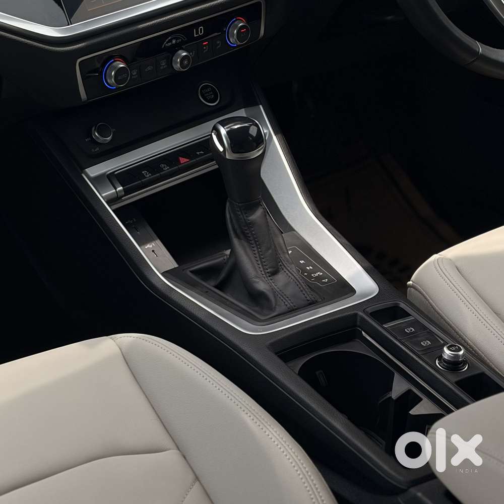 Audi Q3 40 Tfsi Premium Plus, 2025, Petrol
