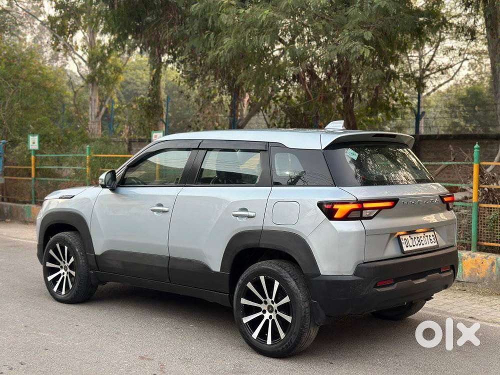 Maruti Suzuki Brezza 1.5 Vxi Cng, 2023, Cng & Hybrids