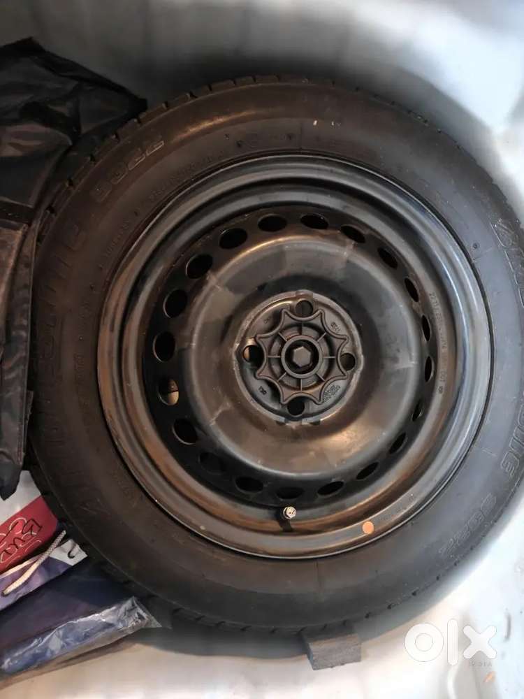 80000 Worth Dashcam And Display(hyundai Showroom)company Service