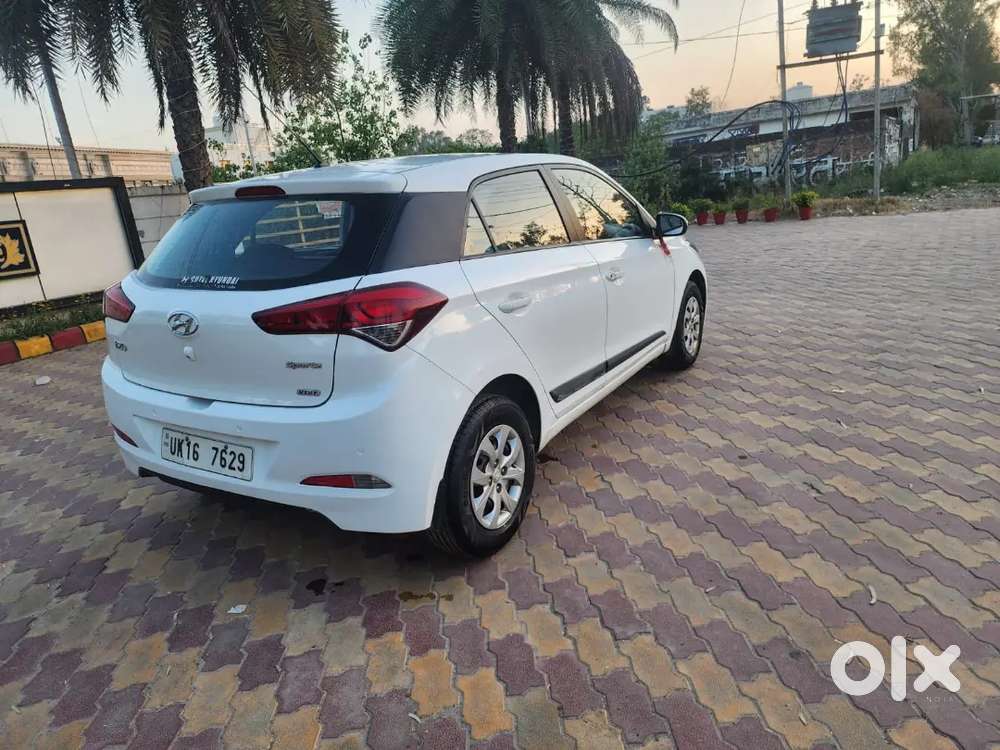 Hyundai I20 2015 Petrol 52000 Km Driven