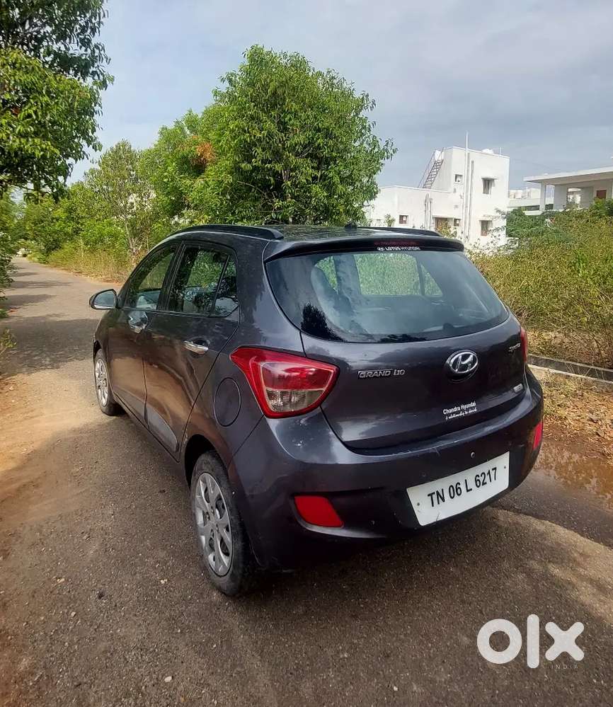 Hyundai I10 Sportz Petrol 2014