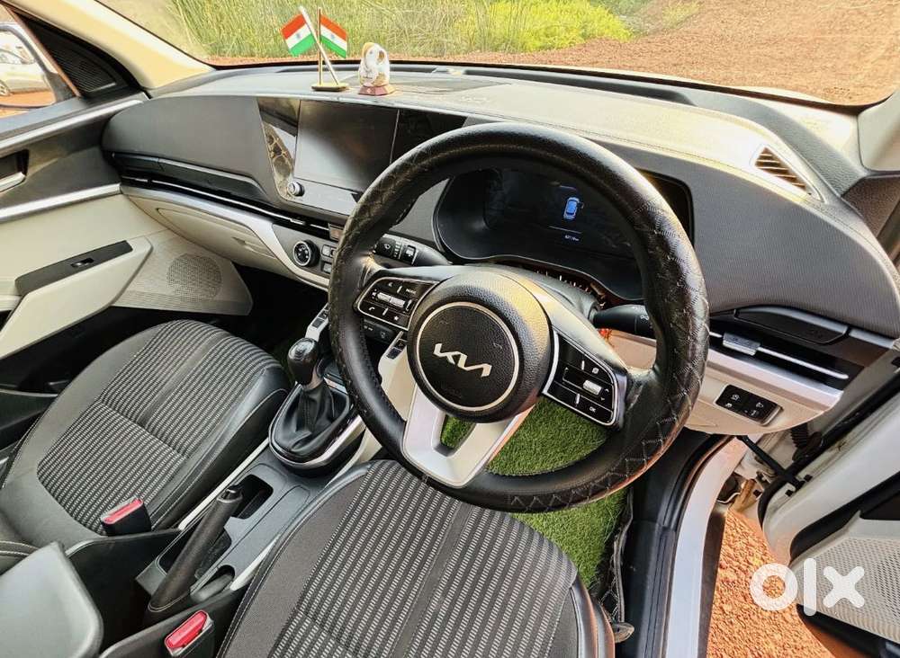 Kia Carens 1.5 Prestige Plus 7 Str Imt, 2023, Petrol