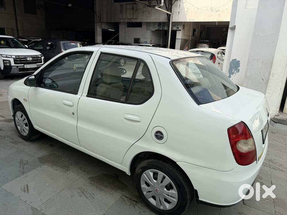 Tata Indigo Ecs Ecs Ls Cr4 Bs-iv, 2016, Cng & Hybrids