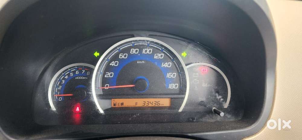 Maruti Suzuki Wagon R Vxi Mt 1.0l, 2017, Petrol