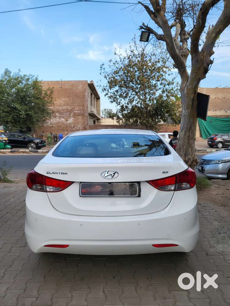 Hyundai Elantra Vtvt Sx, 2013, Petrol