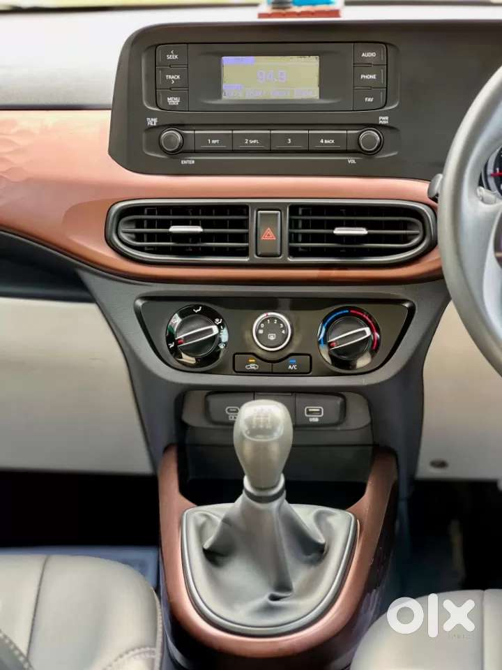 Hyundai Aura 1.2 Sx Cng, 2023, Cng & Hybrids