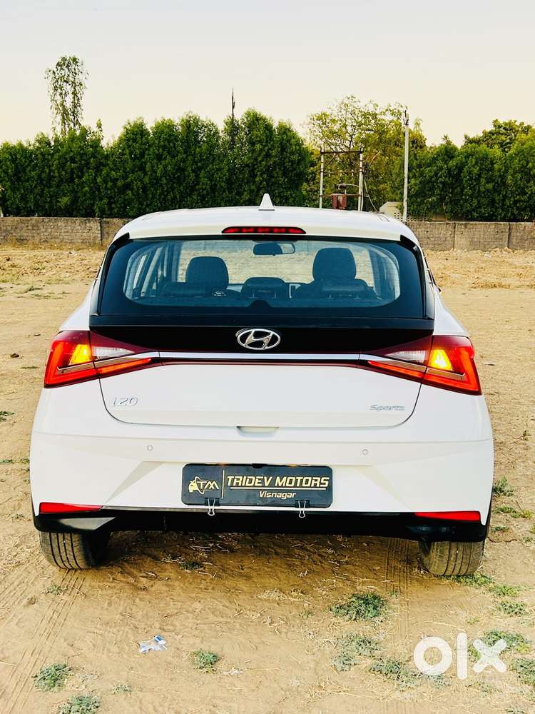 Hyundai New I20 1.2 Sportz Ivt, 2023, Petrol