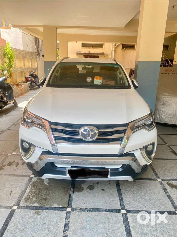 Toyota Fortuner 2017 Petrol 67000 Km Driven