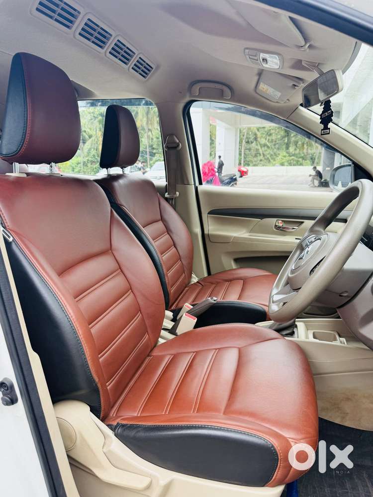 Maruti Suzuki Ertiga Vxi At Petrol, 2021, Petrol