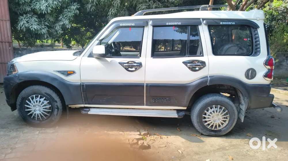 Mahindra Scorpio 2015 Diesel 140000 Km Driven