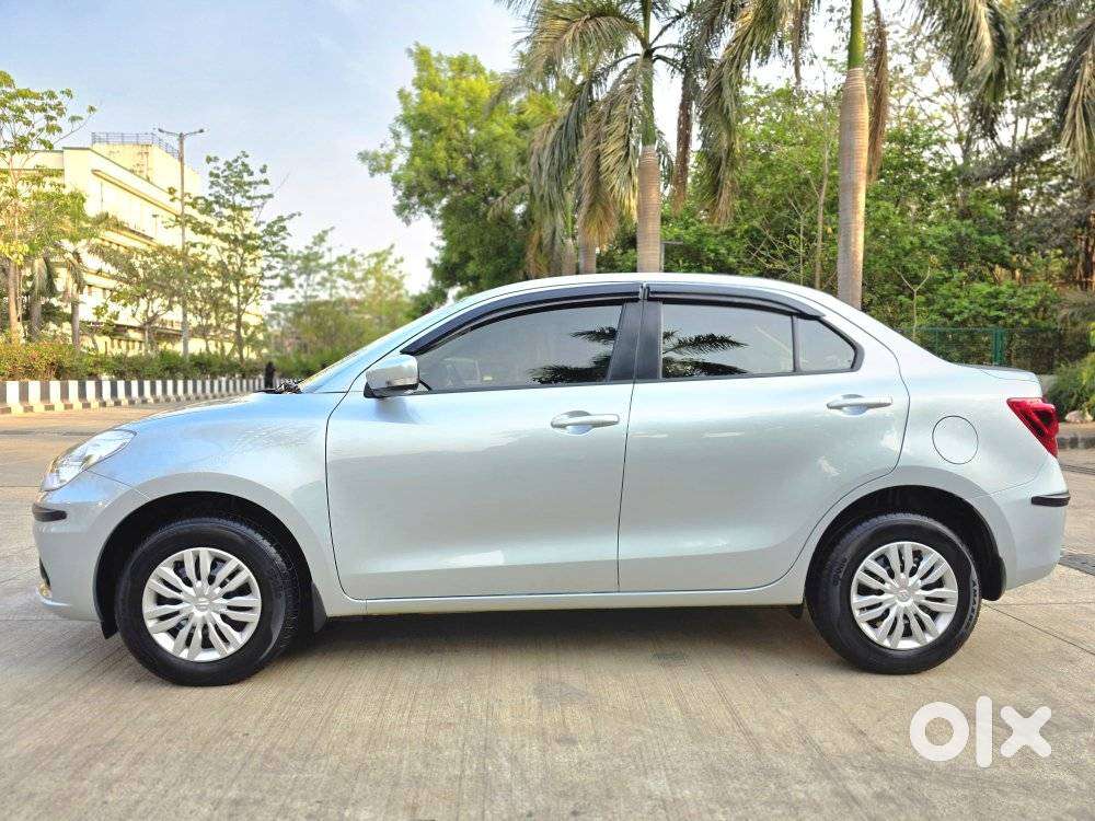 Maruti Suzuki Dzire Vxi Ags, 2024, Petrol