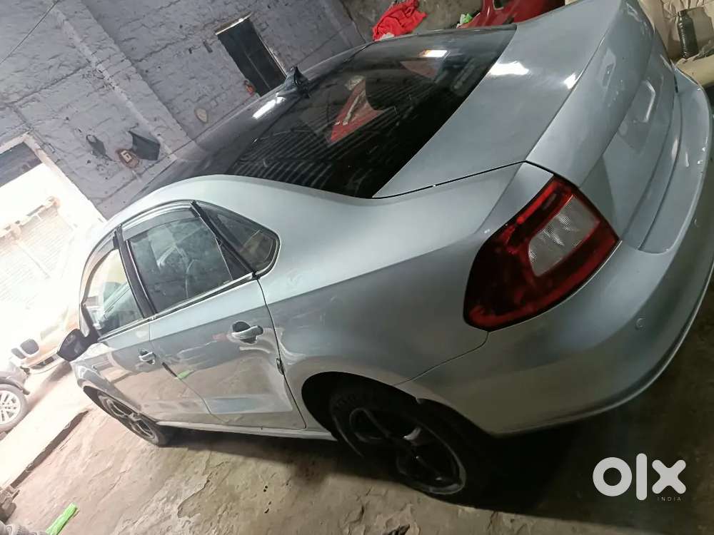Skoda Rapid 1.6 Tdi 2015