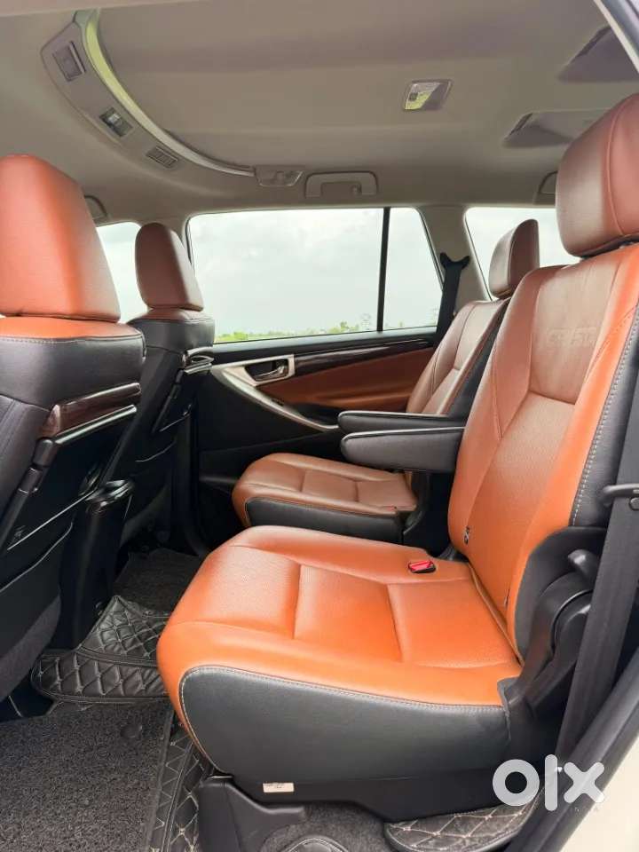 Toyota Innova Crysta [2020-ongoing] 2.4 Zx At 7 Str, 2021, Diesel