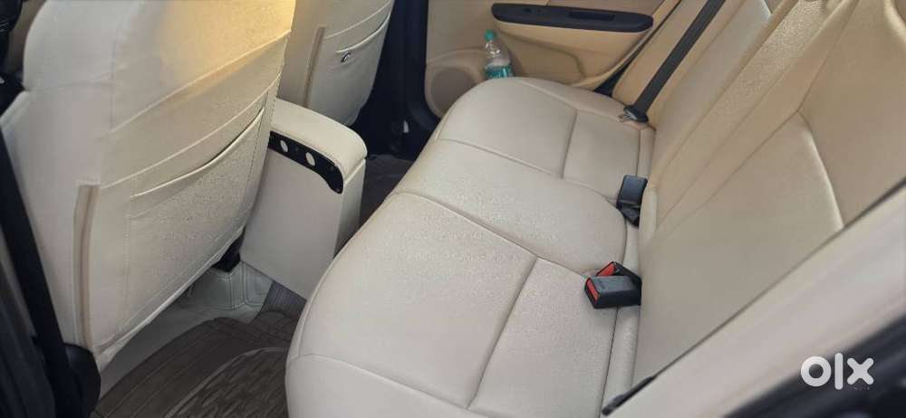 Honda Amaze, 2022, Petrol