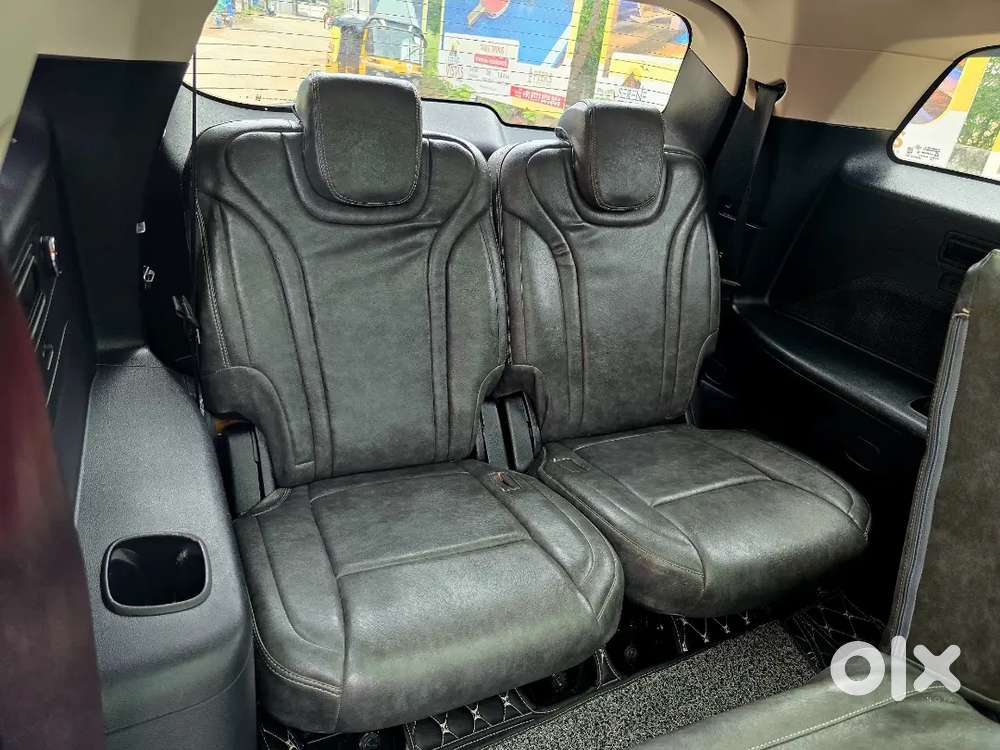 Mahindra Xuv700 2022 Petrol Manual