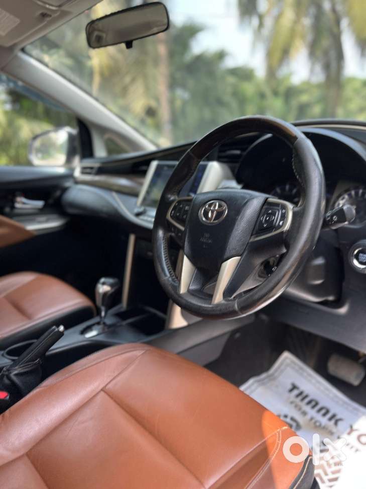 Toyota Innova Crysta 2.8 Z, 2016, Diesel