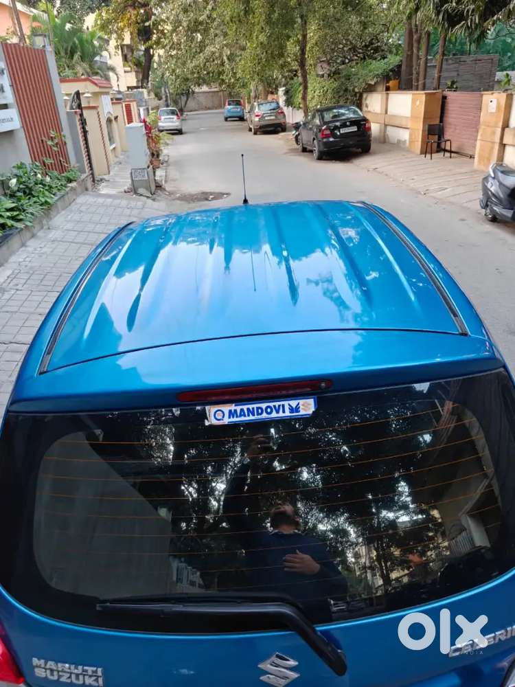 Giniun Showroom Maintained Car