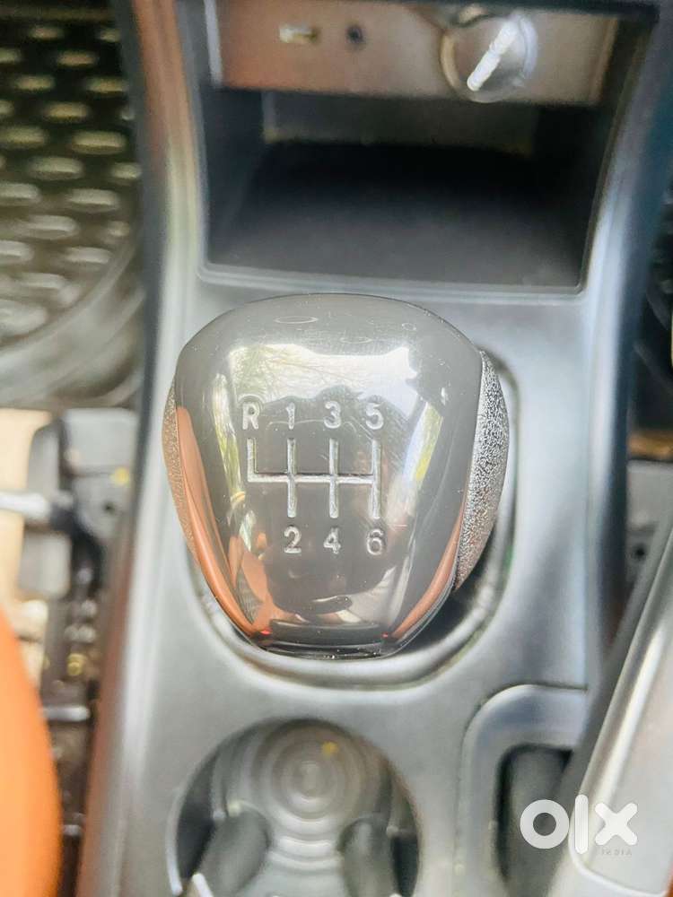 Mahindra Xuv500 W5, 2020, Diesel