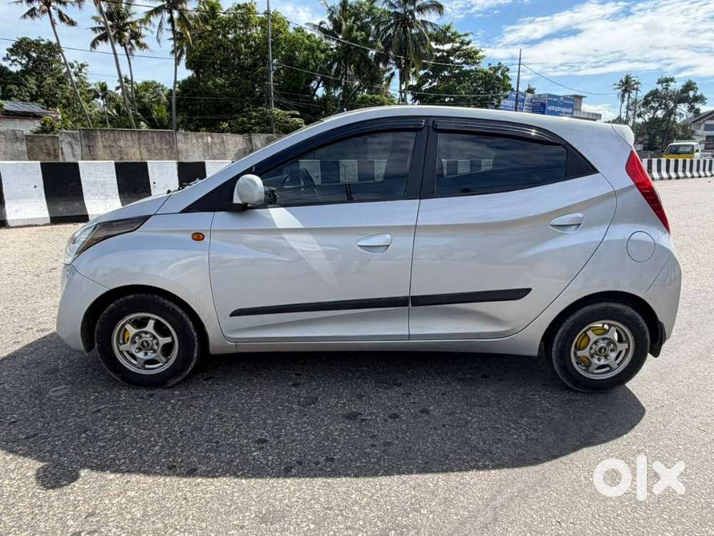 Hyundai Eon Era +, 2015, Petrol