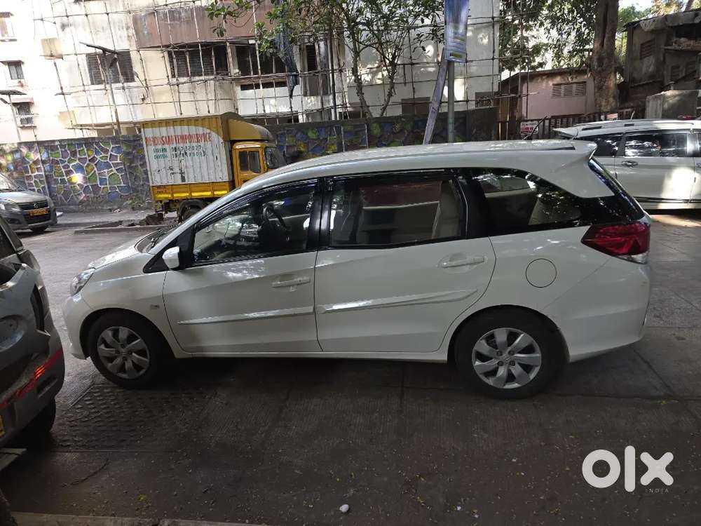 Honda Mobilio 2015 Petrol 32000 Km Driven