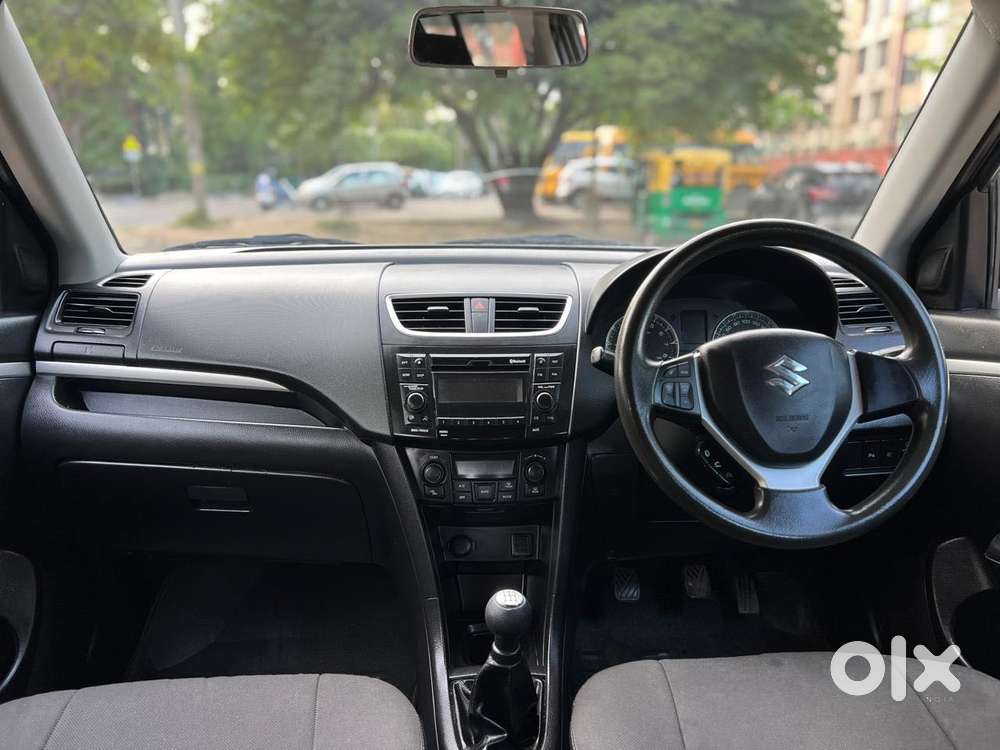 Maruti Suzuki Swift 2018 Zxi Plus, 2015, Petrol