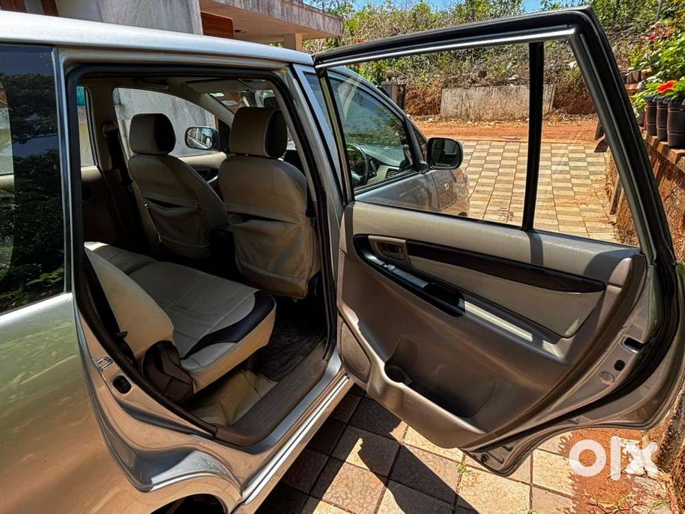 Toyota Innova 2016 Diesel Well Maintained Ka19