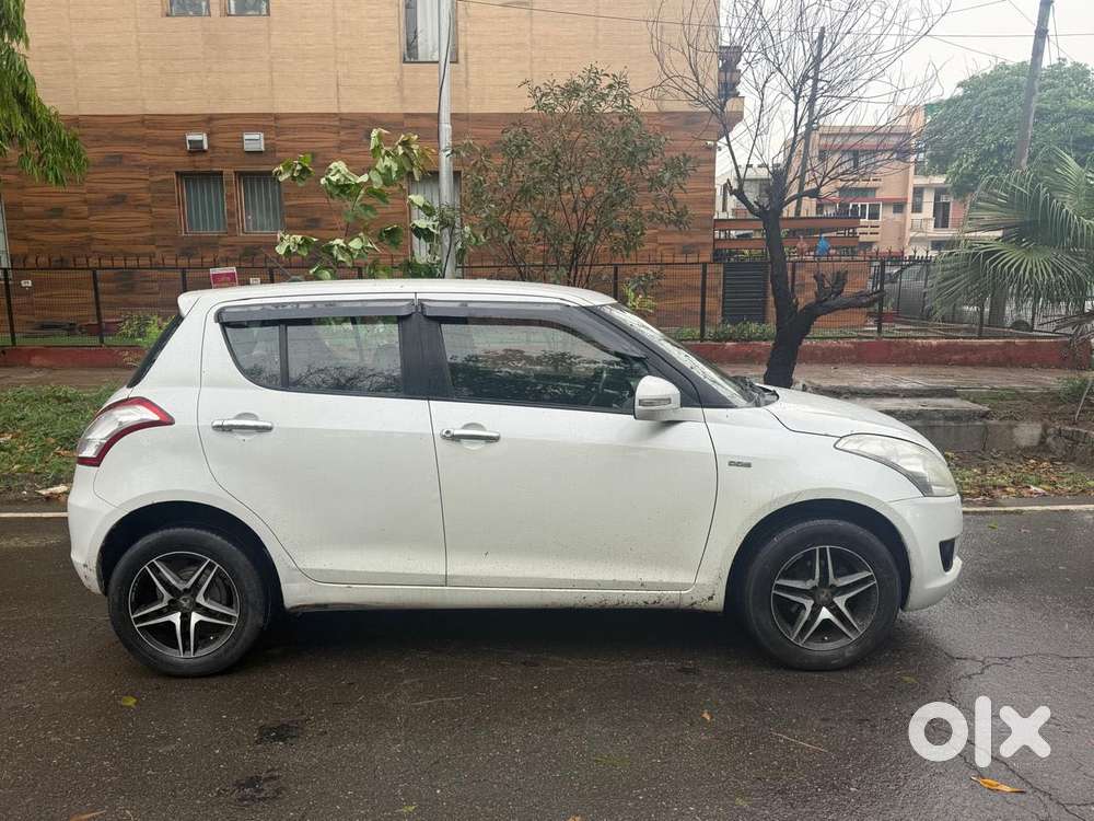 Maruti Suzuki Swift Vdi Optional, 2012, Diesel