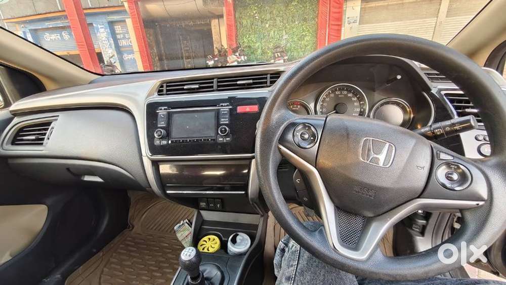 Honda City 1.5 Vx I-dtec Mt, 2015, Petrol