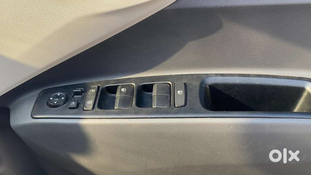 Hyundai Aura 1.2 Sx Cng, 2026, Cng & Hybrids