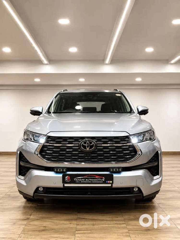 Toyota Innova Hycross 2.0 Zx (o) Hybrid 7 Str, 2025, Petrol