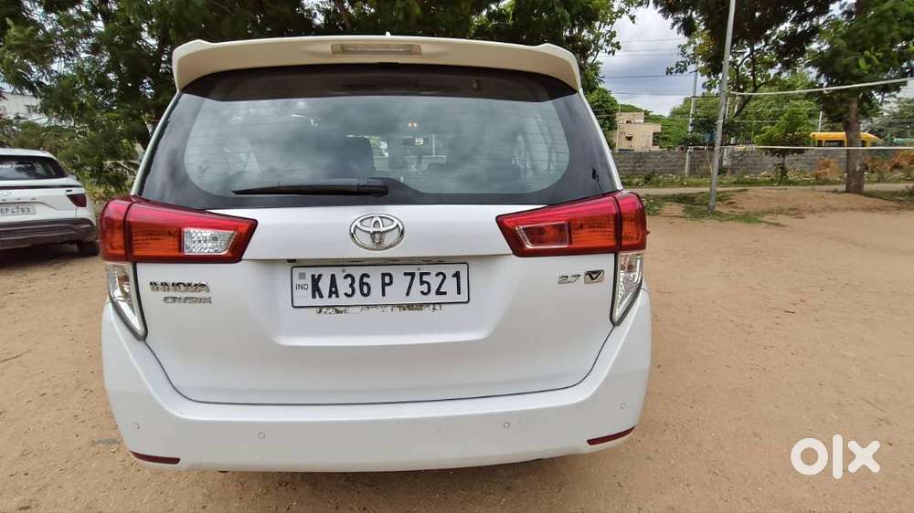 Toyota Innova Crysta