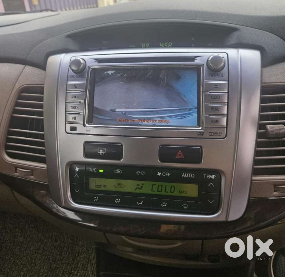Toyota Innova 2.5 Vx 8 Str, 2015, Diesel
