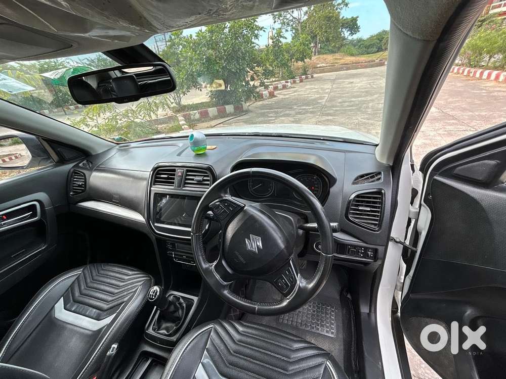 Maruti Suzuki Brezza Zxi Plus At, 2022, Petrol