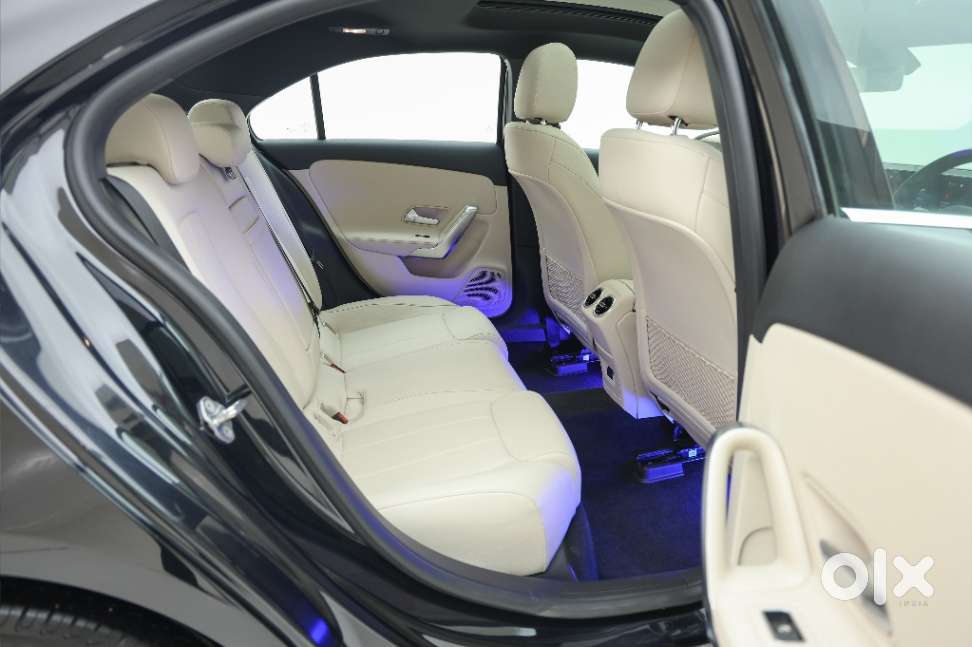 Mercedes-benz A-class Limousine 200, 2023, Petrol