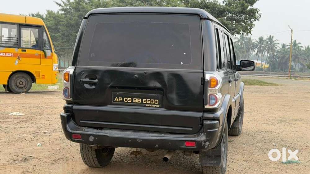 Mahindra Scorpio 2008 Diesel 100000 Km Driven