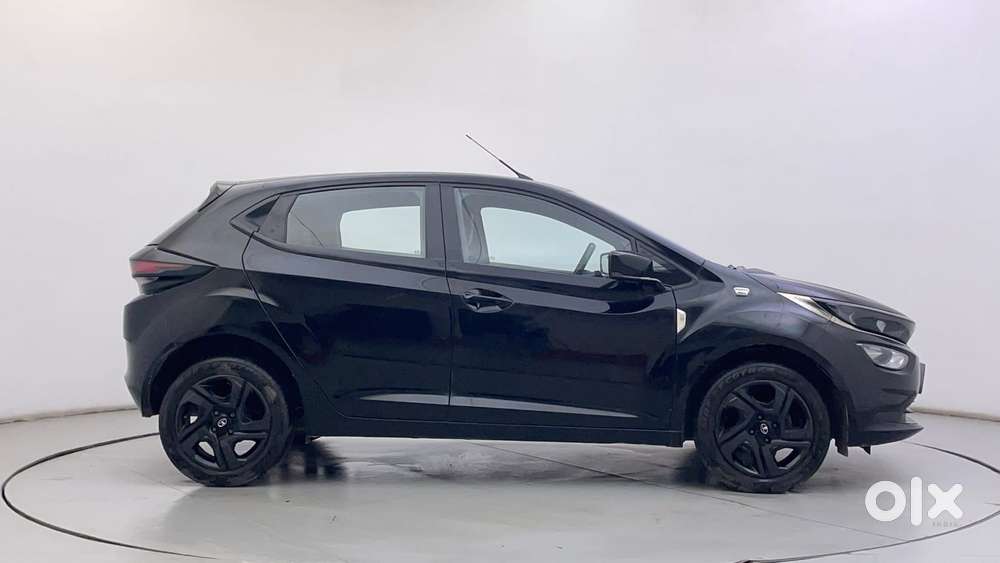 Tata Altroz 1.2 Xt Dark Edition Petrol, 2023, Petrol