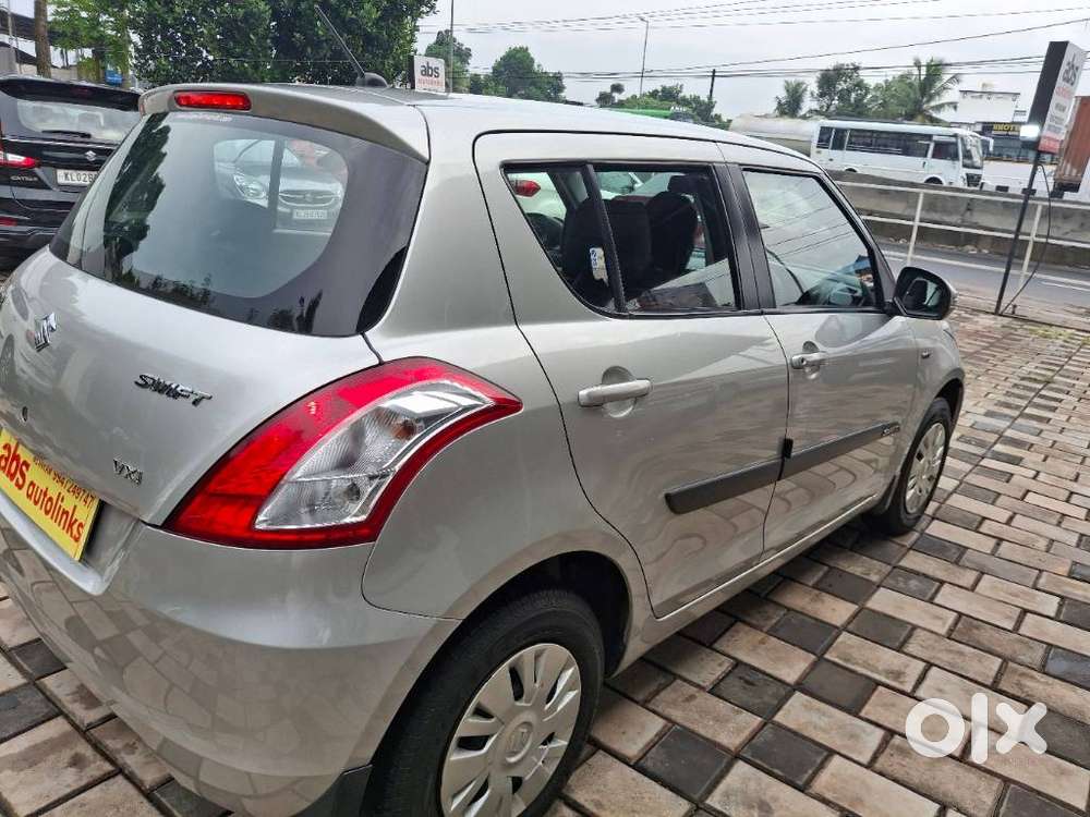 Maruti Suzuki Swift Vxi 1.2 Abs Bs-iv, 2014