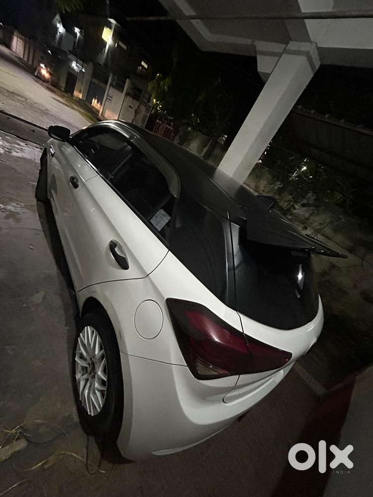 Hyundai I20 2016 Petrol Well Maintained