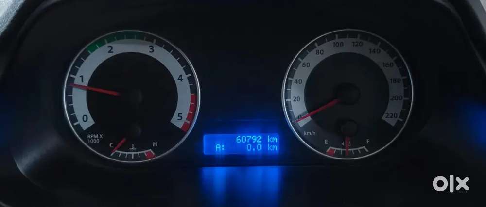Tata Aria 2013 Diesel 60700 Km Driven
