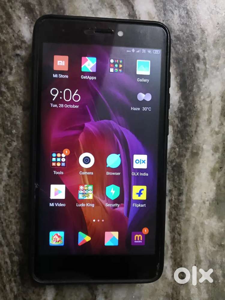 Less used MI- 4/64 Mobile Phones 1824722521