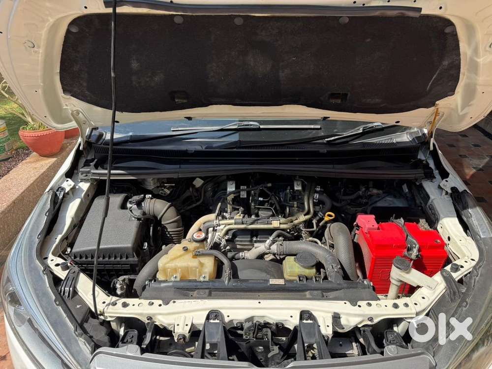 Toyota Innova Crysta 2017 Diesel Well Maintained