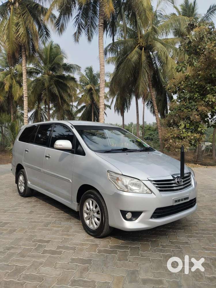 Toyota Innova 2.5 V 7 Str, 2012, Diesel