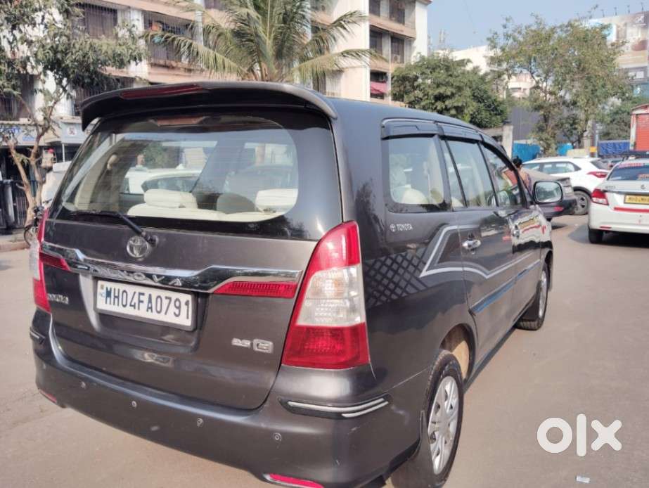 Toyota Innova 2.5 G (diesel) 8 Seater, 2011, Diesel