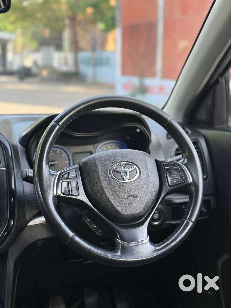 Toyota Urban Cruiser Cruiser Premium, 2022, Petrol