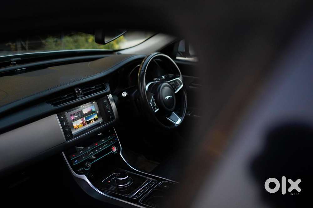 Jaguar Xf 2.0 Petrol Prestige, 2019, Petrol