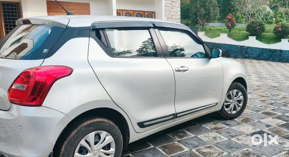 Maruti Suzuki Swift 2021