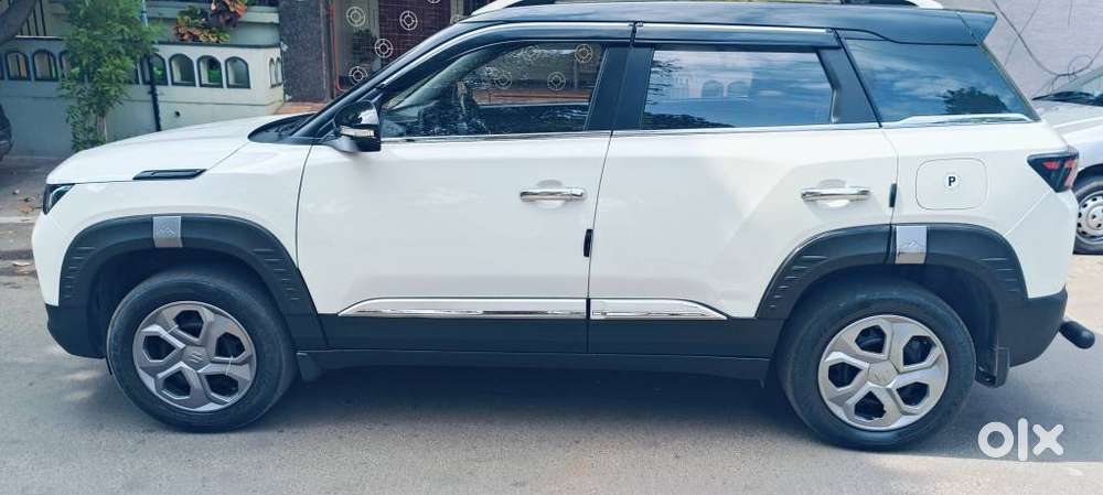 Maruti Suzuki Brezza 1.5 Vxi Smart Hybrid, 2024, Petrol