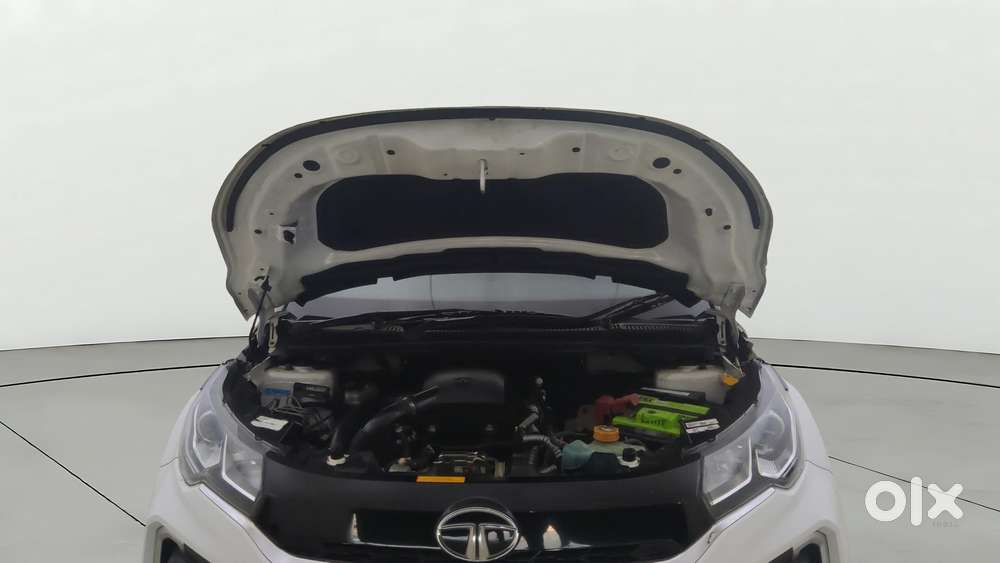 Tata Nexon 1.2 Revotron Xza Plus, 2022, Petrol