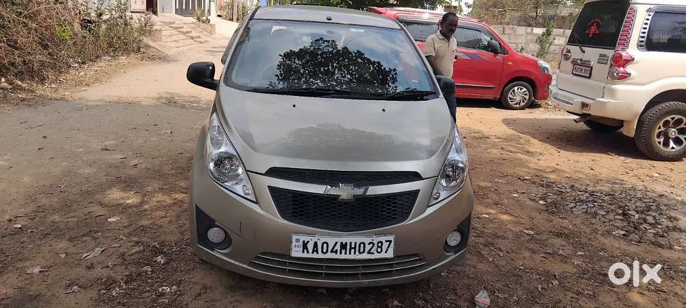 Chevrolet Beat, 2010, Petrol