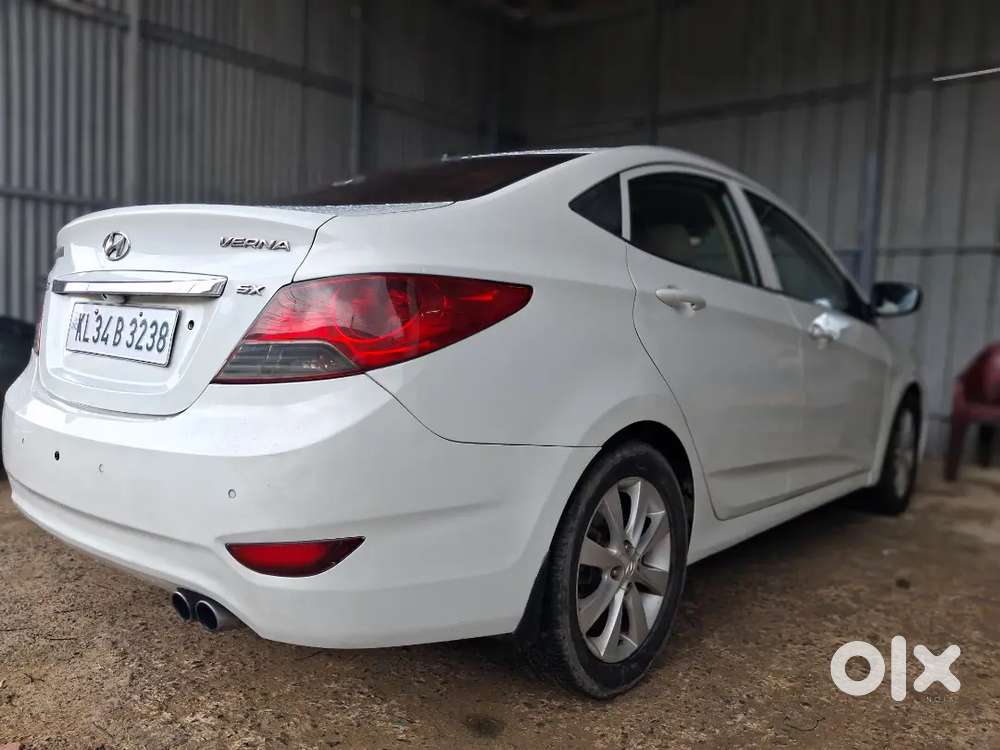Hyundai Verna Diesel Manual 2012 Car